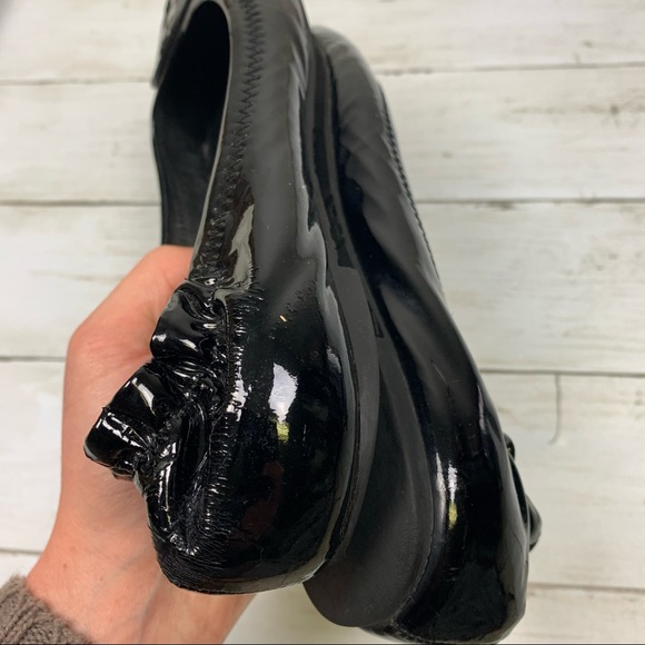 Tory Burch Reva Logo Black Patent Ballet Flats - Picture 12 of 16